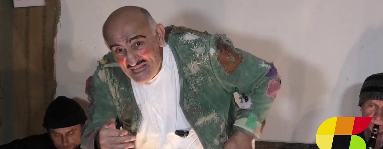 Live Streaming παρτασης Καραγκιόζη "«ΧΡΙΣΤΟΥΓΕΝΝΟΚΑΜΩΜΑΤΑ» – Τάκης Βαμβακίδης & «3 Λαλούν και 2 Χορεύουν»"