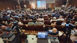 Live Streaming συζήτησης