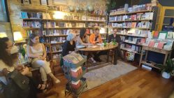 Live Streaming Zatopek Book Cafe