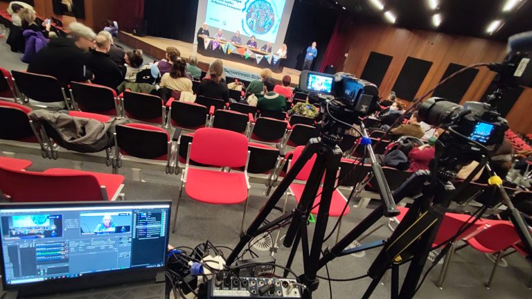 Live Streaming εκδήλωσης της Green Peace, στο Goethe Institute of Athens
