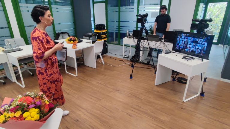 Live Streaming Masterclass με τη Βάσια Μανίκα