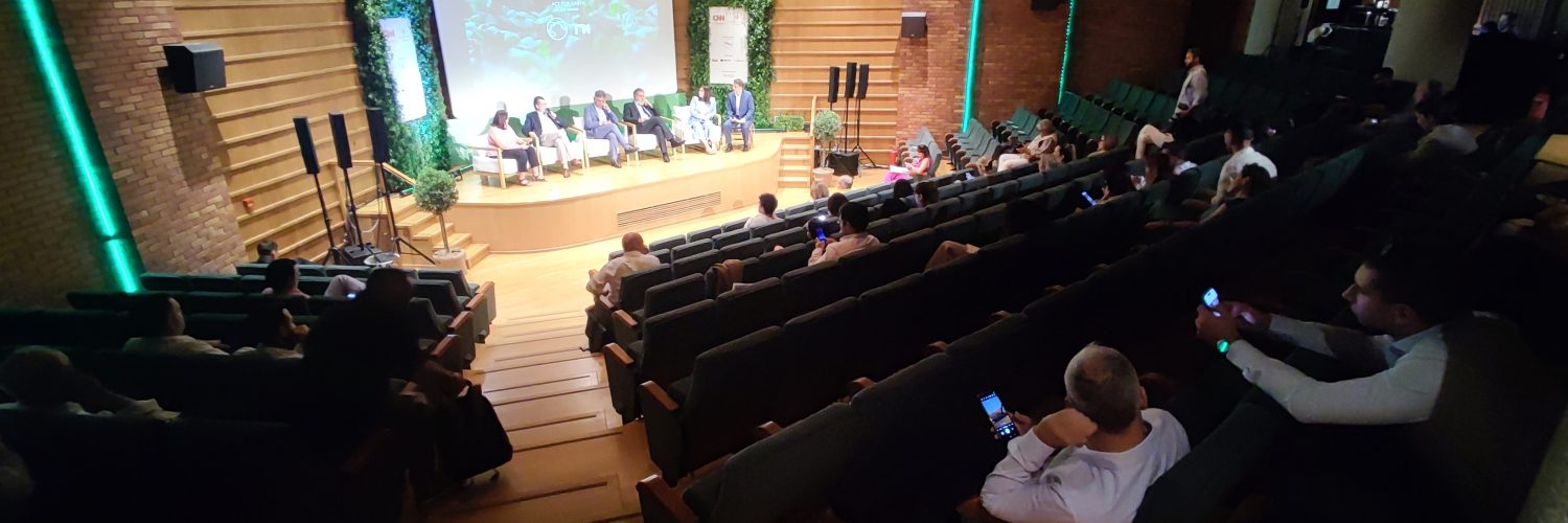 Live Streaming 1st Act for Earth Summit - CNN Greece