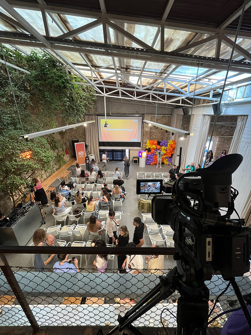 Live Streaming tou Workshop gia synergates tis Skroutz – Dimiourgia periechomenou kai psifiaki empnefsi