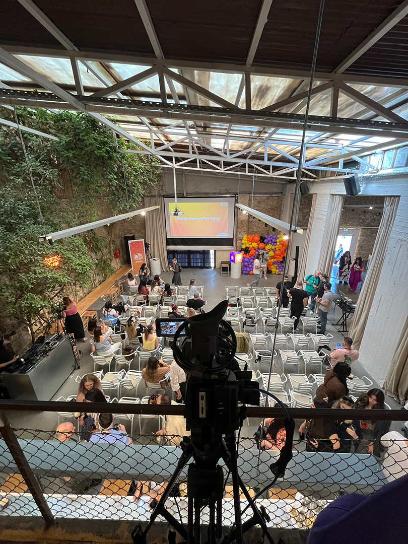 Live Streaming tou Workshop gia synergates tis Skroutz – Dimiourgia periechomenou kai psifiaki empnefsi