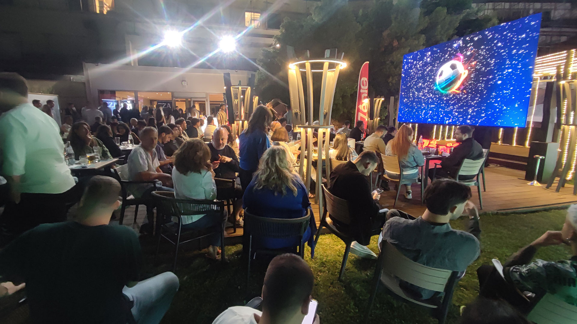 Live Streaming: Mundial Night Party από το Onsports